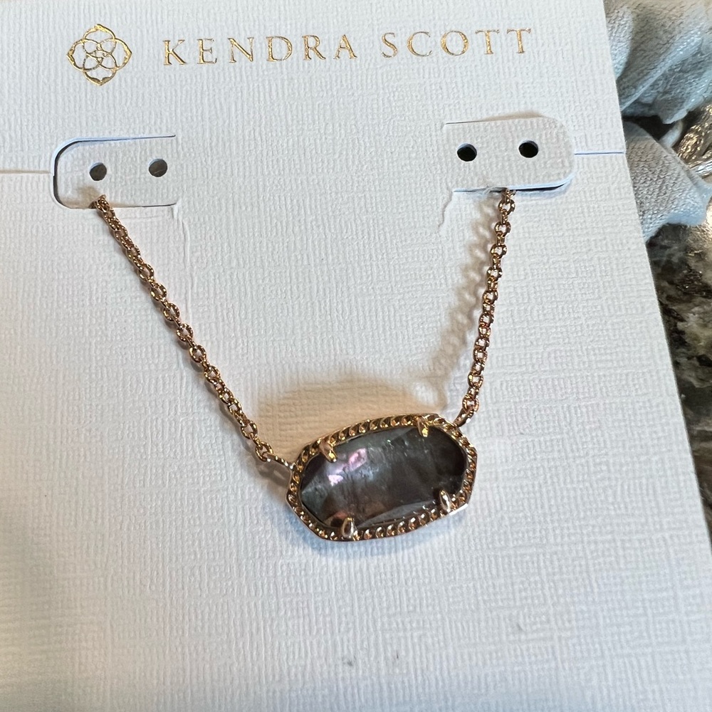 NWT Kendra Scott Retired Elisa Necklace Crystal Gray Illusion & Rose Gold RARE! - Picture 4 of 12
